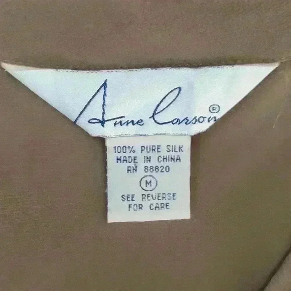 Vintage 90's Anne Larson 100% Silk Longline Sleeveless Vest Top sz M - Picture 5 of 6